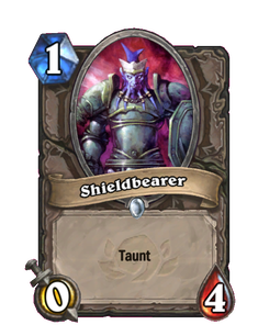 Карта Hearthstone «Щитоносец»